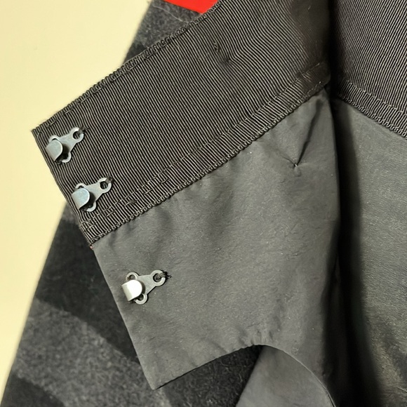 Per Se Lined Wool Skirt Black Gray Striped Gold Button Detail Career Office - Picture 6 of 7